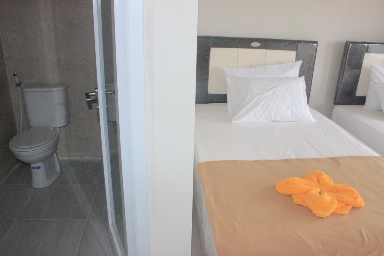 Uluwatu Adi Bali Homestay מראה חיצוני תמונה