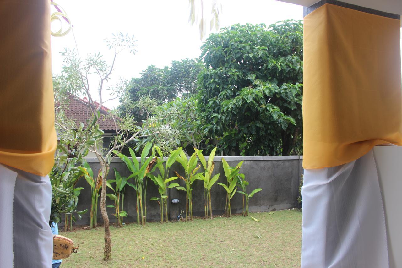 Uluwatu Adi Bali Homestay מראה חיצוני תמונה